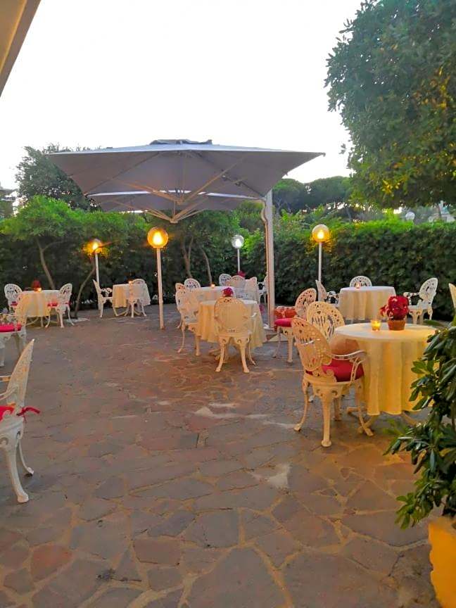Golf & Beach Hotel