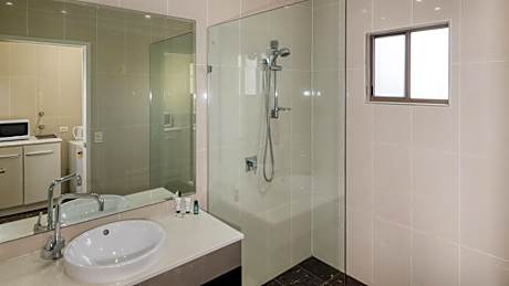 2 Bedroom Suite - Upstairs