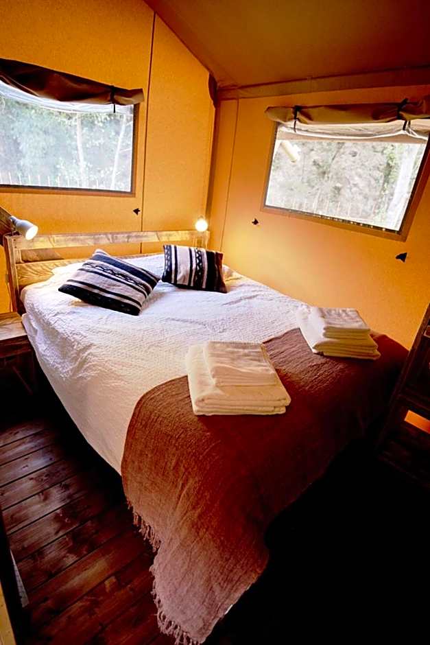 Glamping Can Bora Lodges