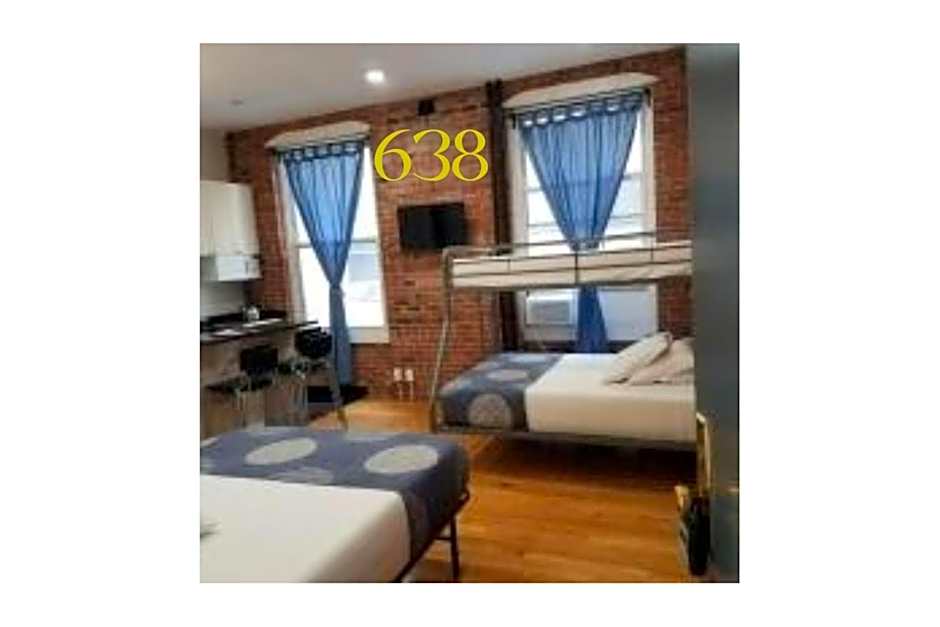 Studios Midtown Manhattan