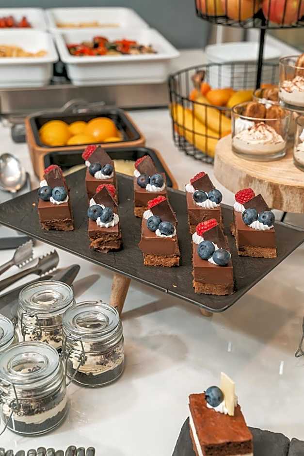 Berkeley Hotel & Day Spa