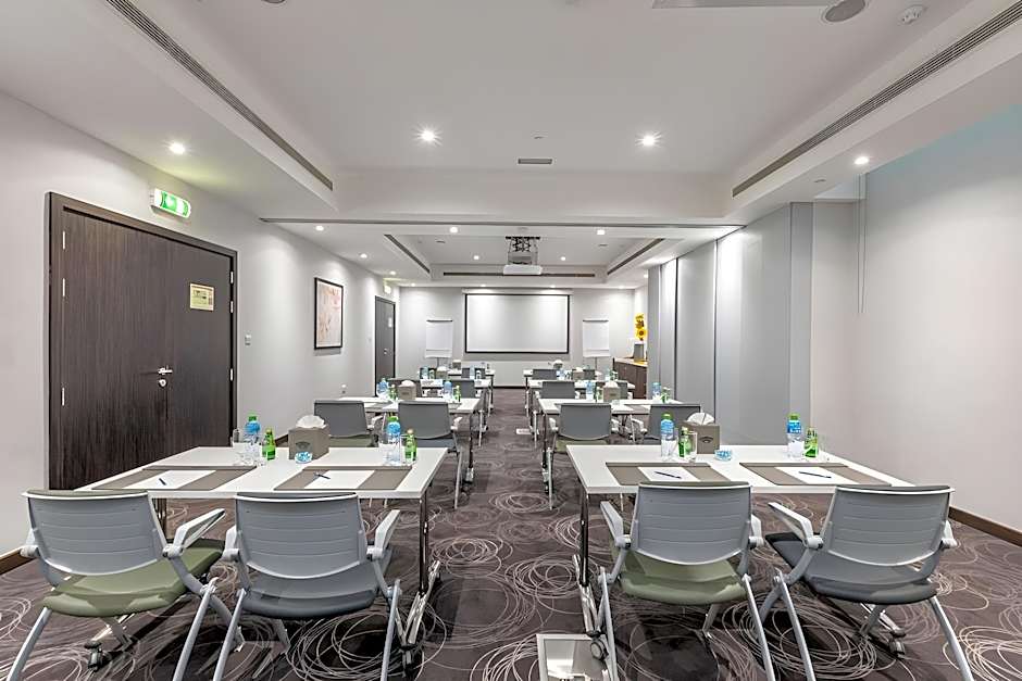 Gravity Hotel Abu Dhabi