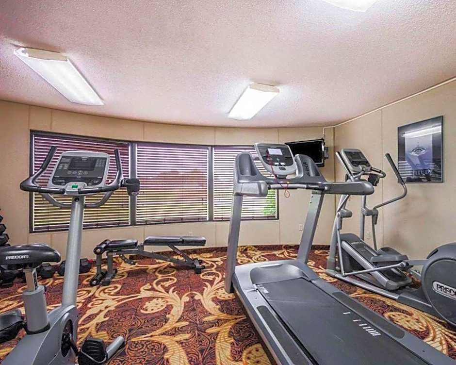 Quality Inn Paris