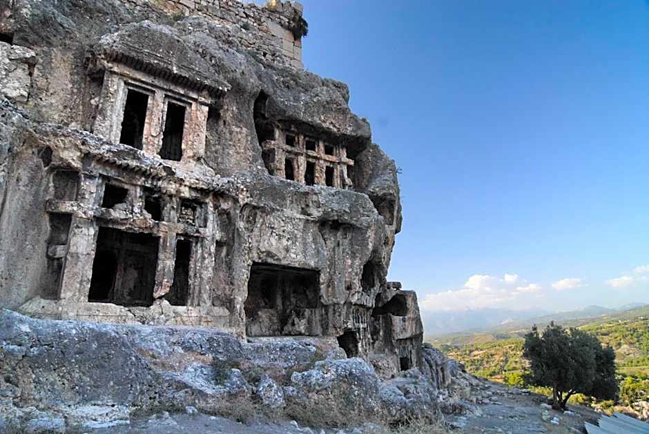 Kabak Avalon Bungalows