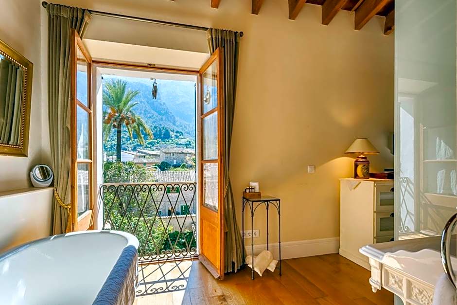 The Salvia - Adults Only