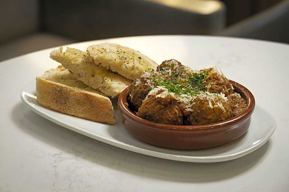 AC Hotel by Marriott Oakland Downtown