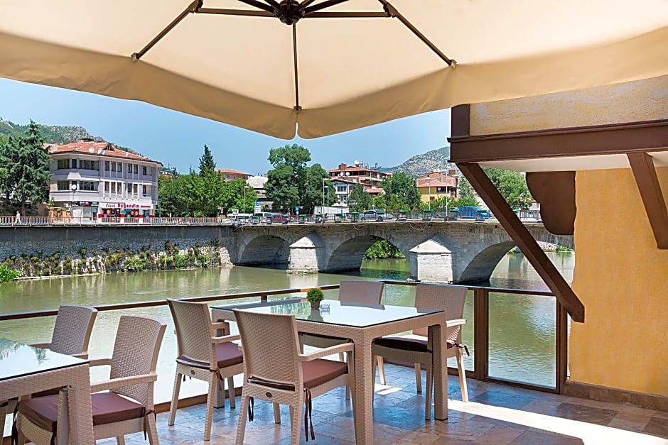 SarI Konak Boutique & SPA Hotel