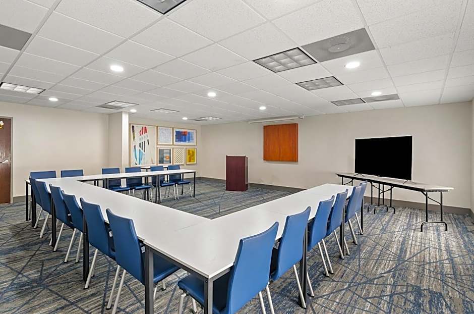 Holiday Inn Express Princeton/I-77 By IHG