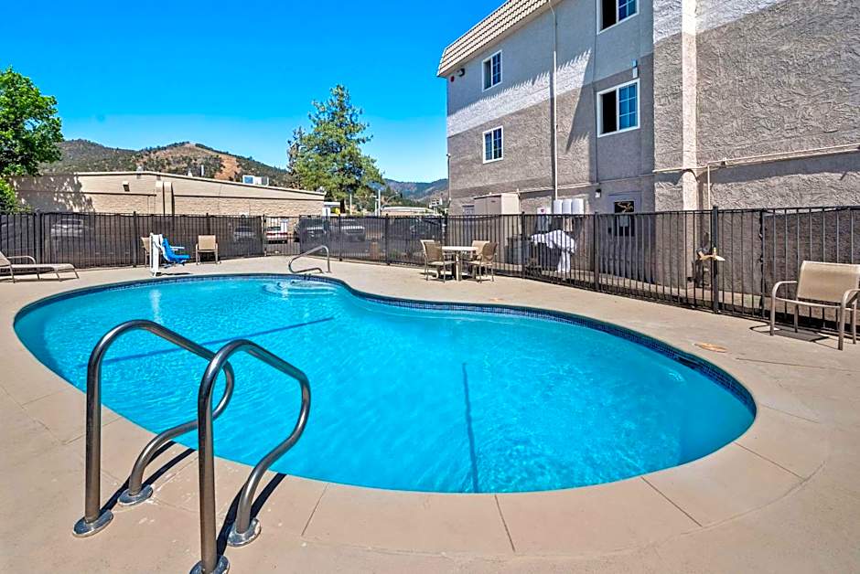 Comfort Inn Yreka I-5