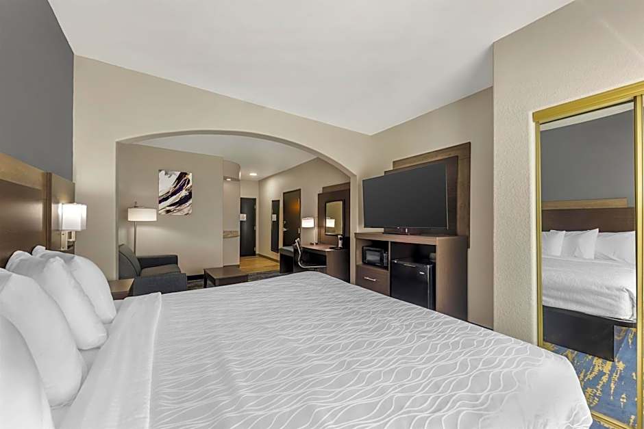 SureStay Plus Hotel by Best Western San Antonio SeaWorld