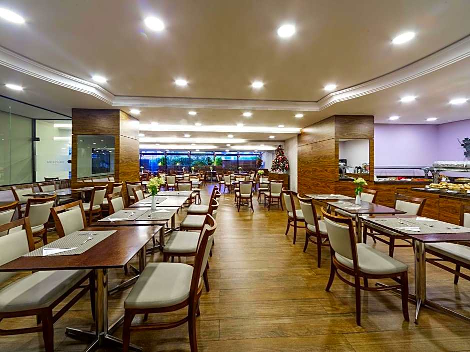 Mercure Curitiba Golden Hotel