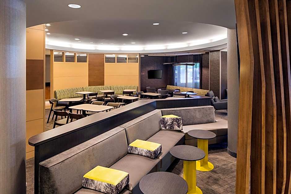 SpringHill Suites by Marriott Bakersfield