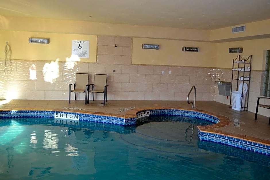 Holiday Inn Express Hotel & Suites Gainesville By IHG