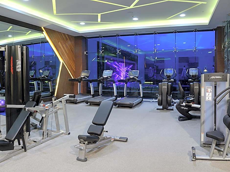 HS HOTSSON Hotel Irapuato