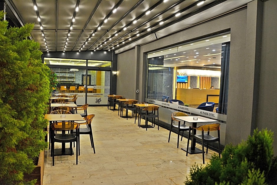 61 Park Otel