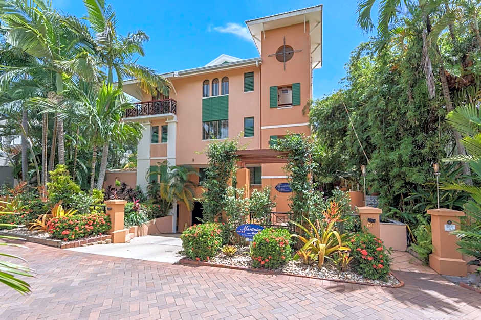 Martinique On Macrossan