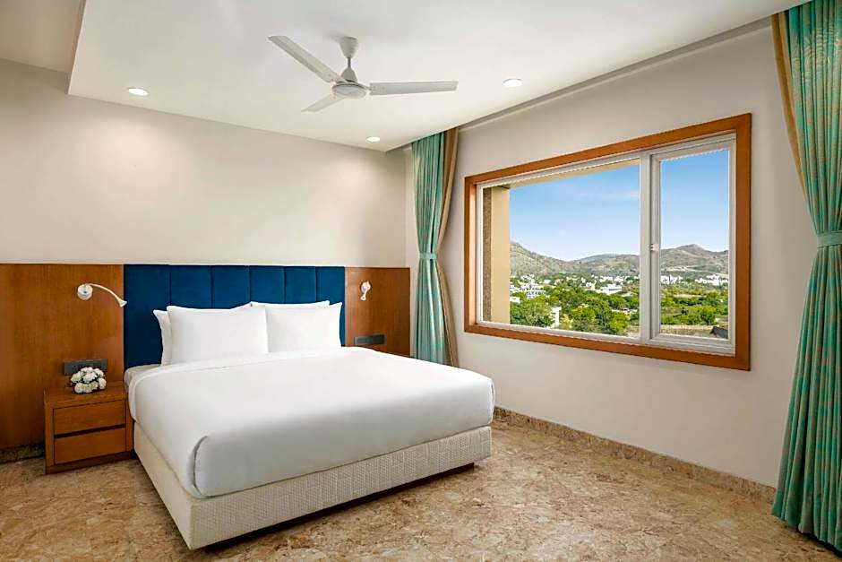 Howard Johnson by Wyndham Udaipur Roop Nagar