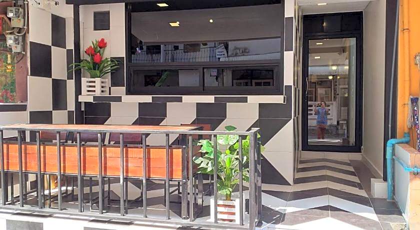 Benjamas Hostels – Bangkok, NY