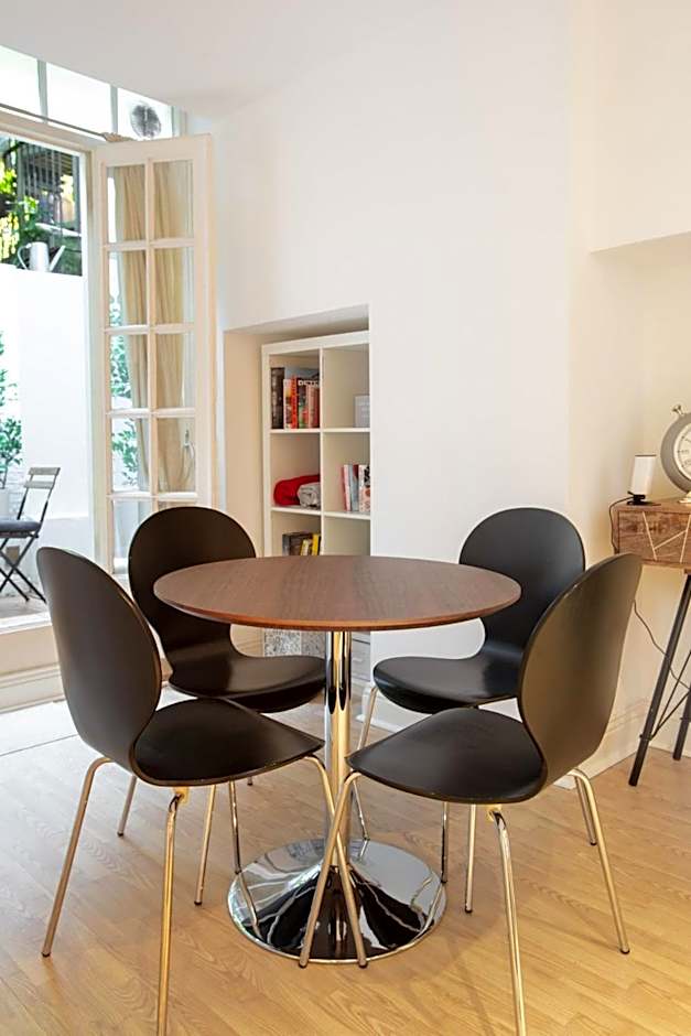 Spacious 1 bed Sloane Square