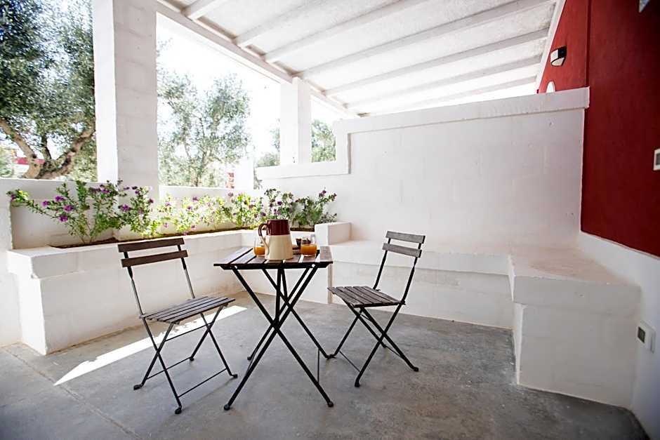 Tenuta Amostuni-Country House