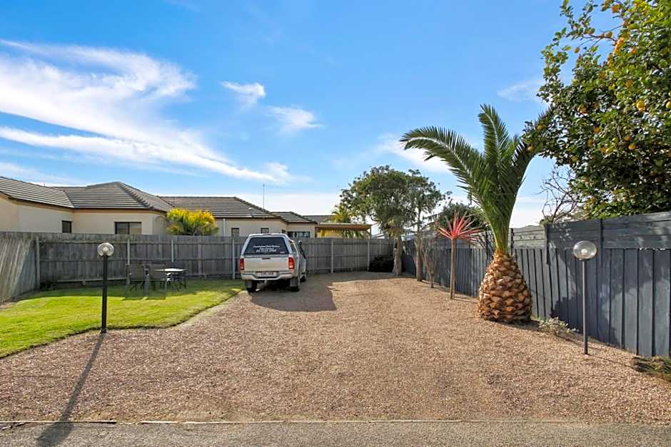 Cunningham Shore Motel