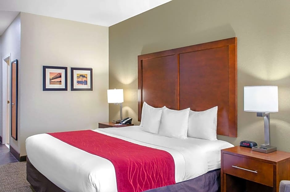 Comfort Inn & Suites Covington - Mandeville