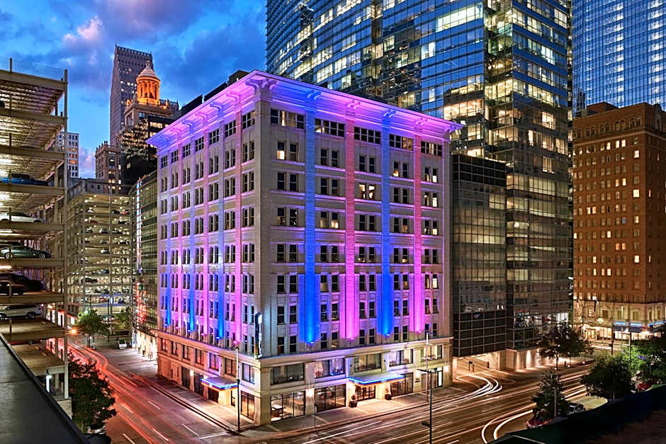 Aloft by Marriott Houston Downtown
