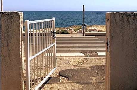 Appartement 60m2 - 2 Chambres à une minute des plages, parking privé