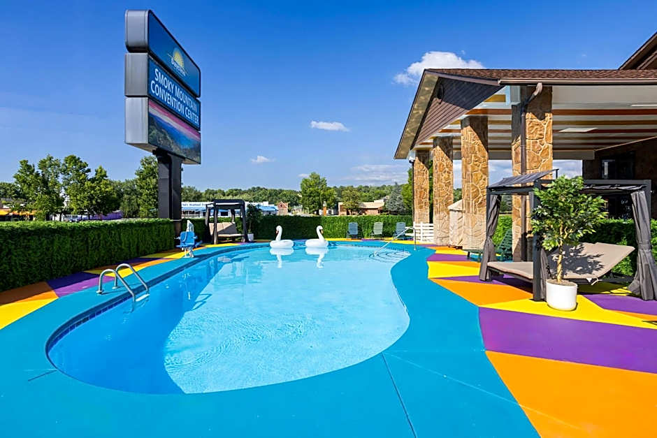 Days Inn By Wyndham Pigeon Forge South