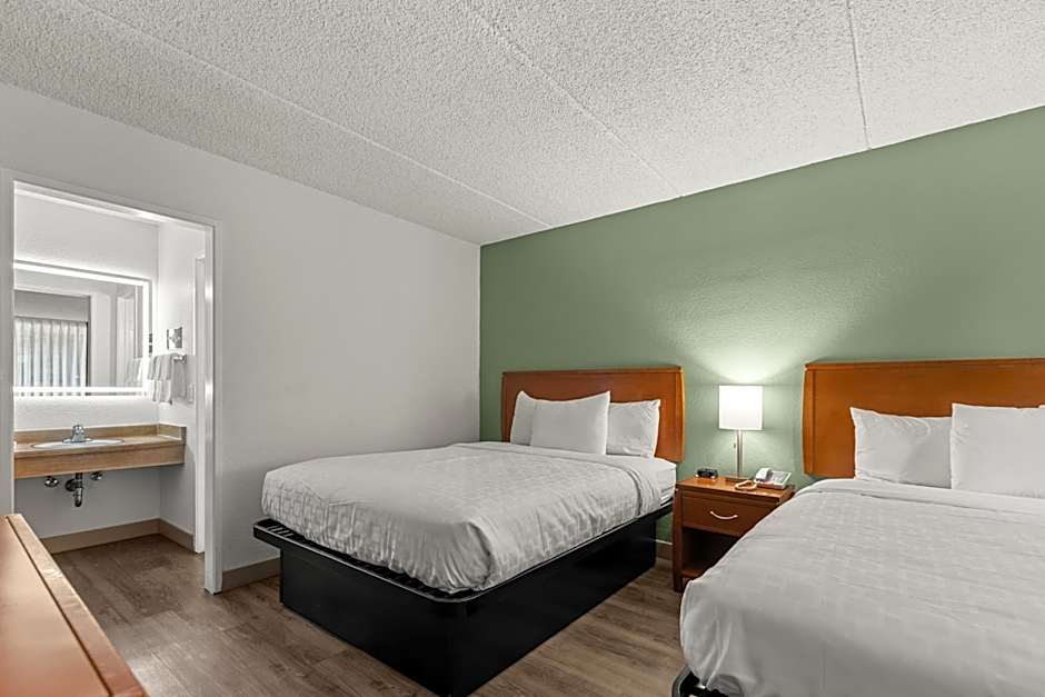 Vagabond Inn Executive Old Town