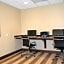 Holiday Inn Express & Suites Cheektowaga North East By IHG