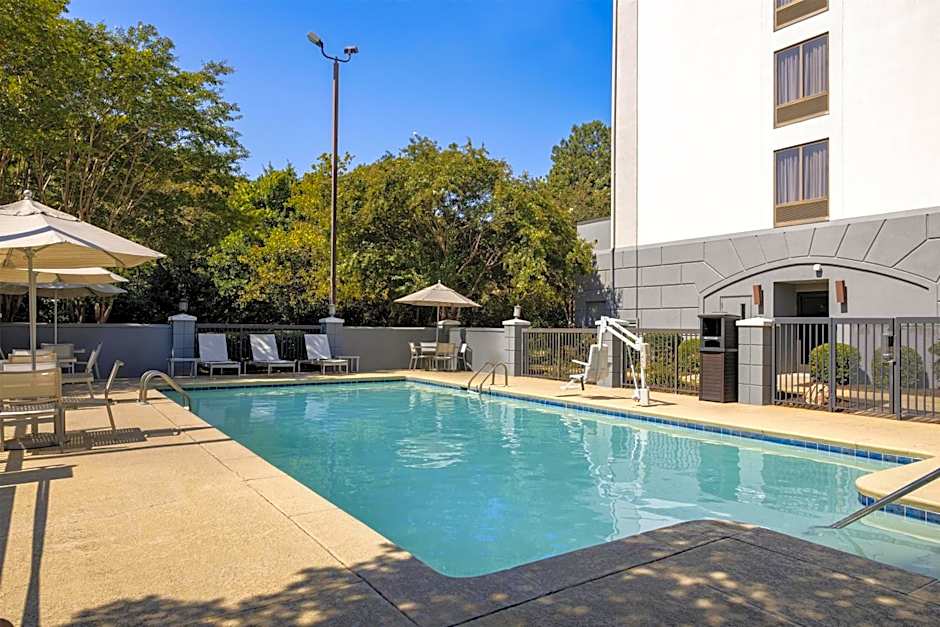 Hyatt Place Atlanta Airport-South