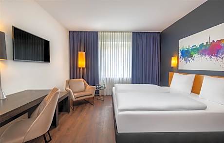 Standard Room with Double and Single Bed