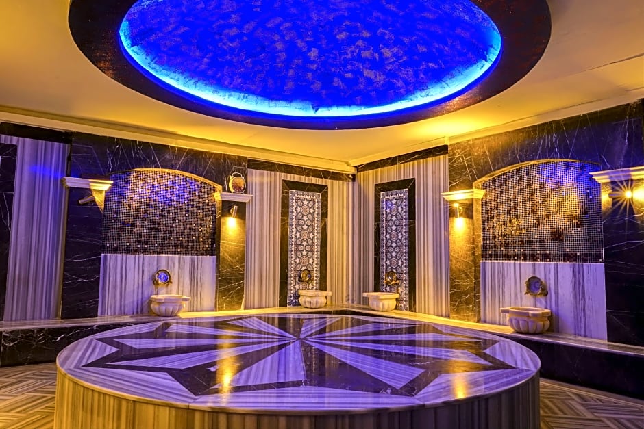 Tac Premier Hotel & Spa