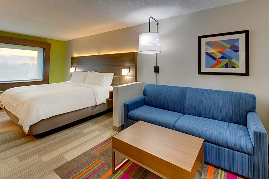 Holiday Inn Express & Suites Greenville Airport By IHG