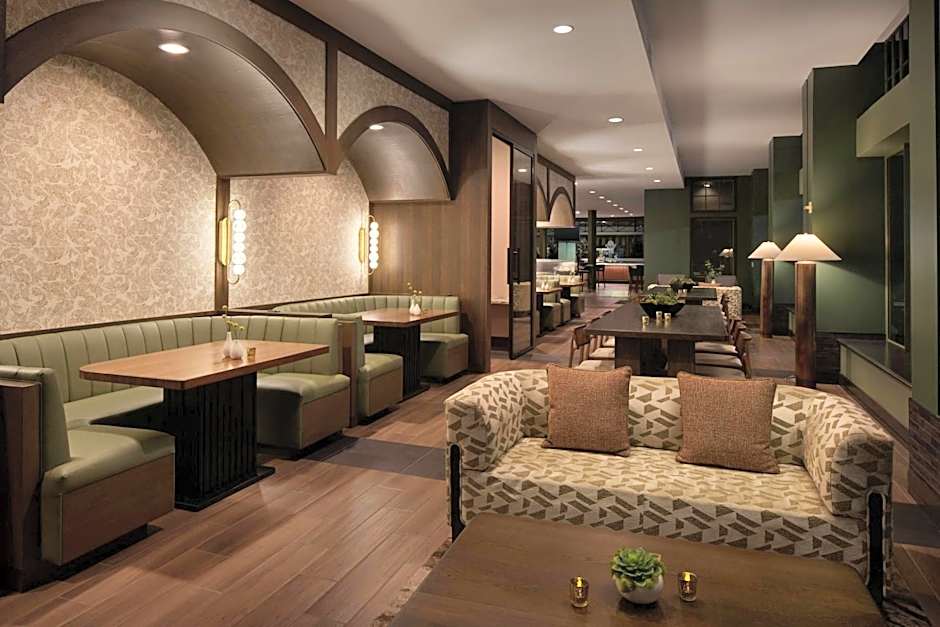 Sheraton Grand Sacramento Hotel