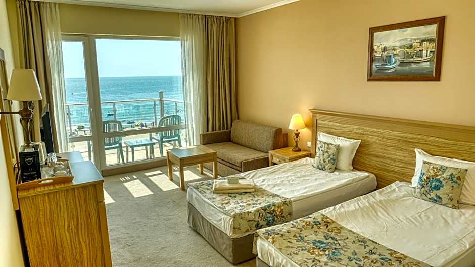 DIT Evrika Beach Club Hotel - All Inclusive