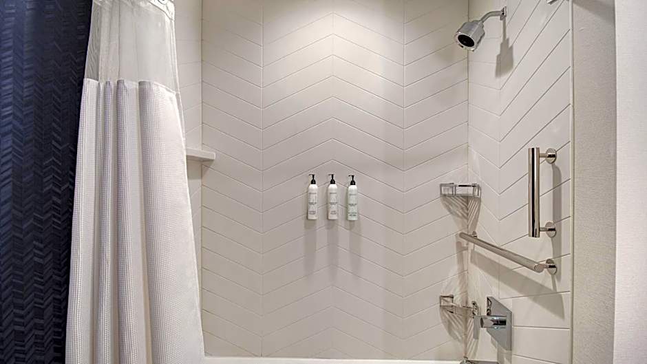 Fairfield by Marriott Inn & Suites Rochester Hills