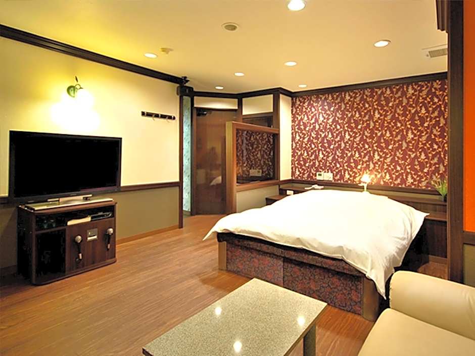 Hotel Joy (Adult Only)