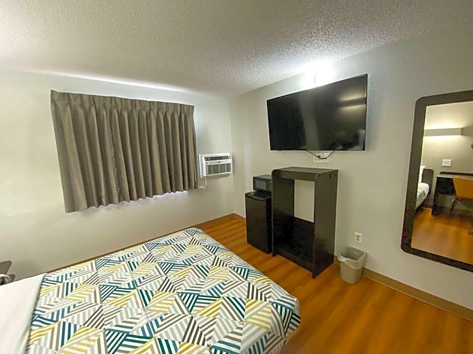 Motel 6-Salisbury, MD