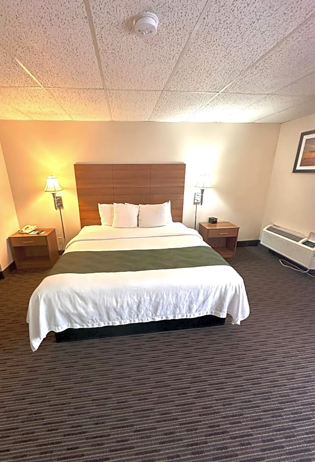 Quality Inn & Suites Salina