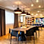 ibis Lyon Est Bron