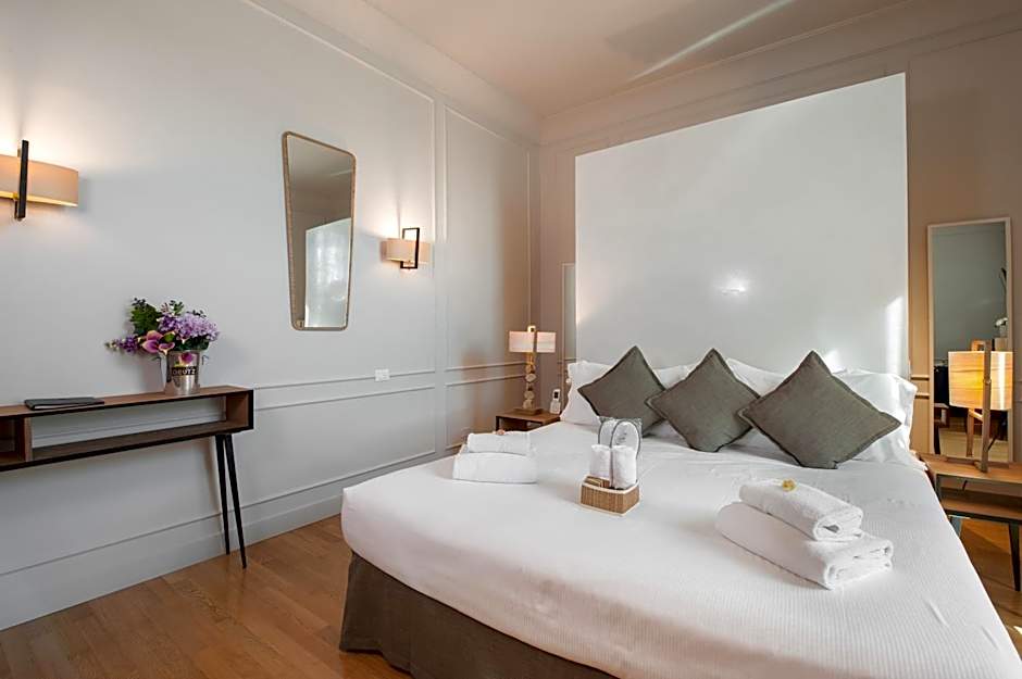 Hotel Lungarno Vespucci 50