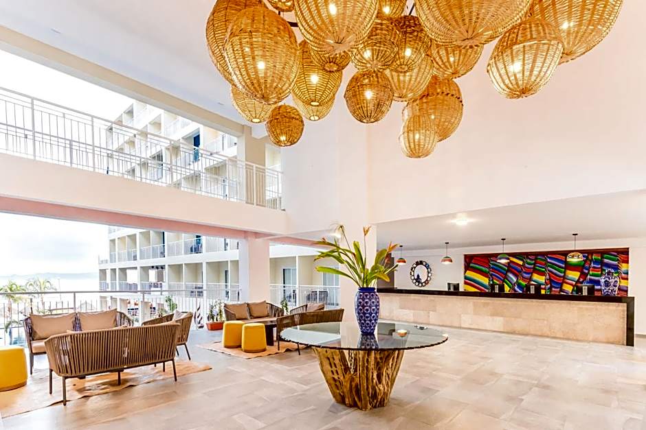 Decameron La Marina Guayabitos, Ramada All-Inclusive Resort