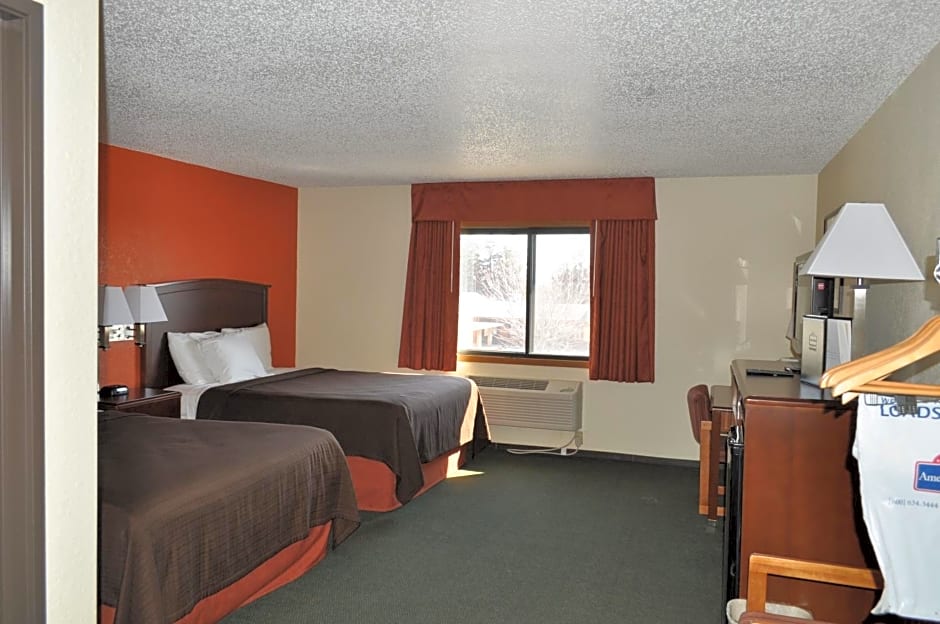 AmericInn by Wyndham Plymouth