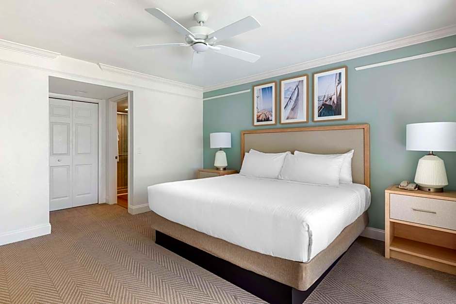 Hilton Vacation Club Charter Club Naples Bay