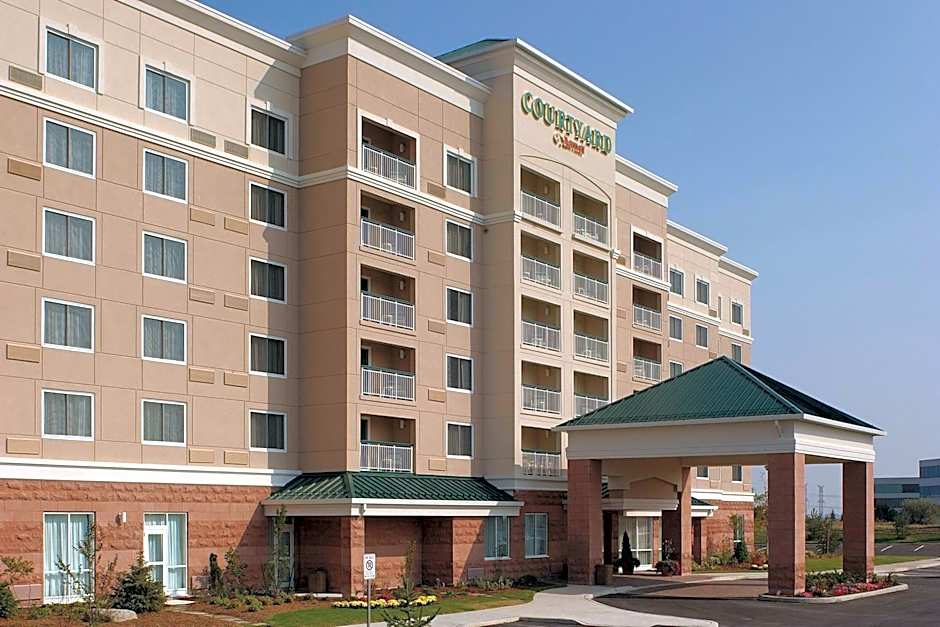 Courtyard by Marriott Toronto Markham