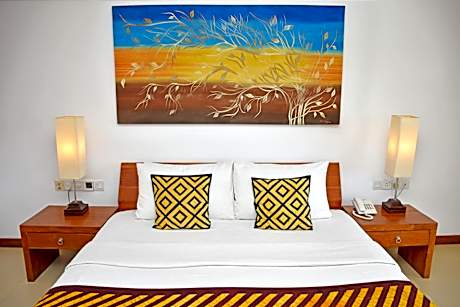 Economy Twin Room - Old Wing (Early Check-in & Late Check-out on availability basis, 10% off on A La Carte and 15% off on Spa)