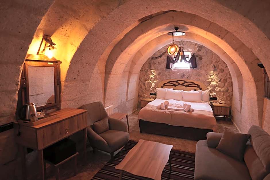 Stone Owl Otel & Restaurant