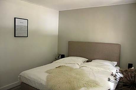 Twin Room with Bathroom